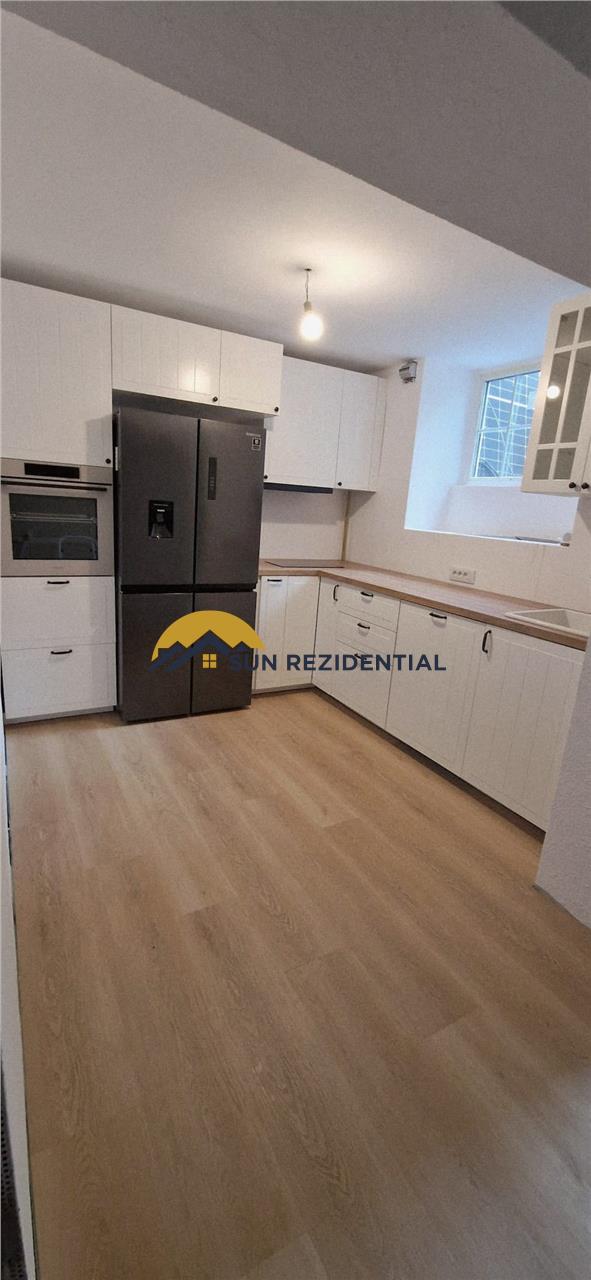 Victoriei-Popa Tatu, Apartament cochet, in vila, 6 camere, la cheie - foto 12