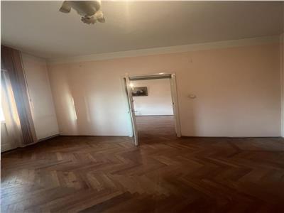 Calea Calarasi-apartament 2 camere,centrala termica,boxa