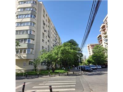 3 camere Delfinului- bloc 1984 - parc Morarilor