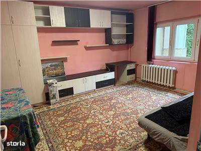 Doamna Ghica - hol H - bloc 1990