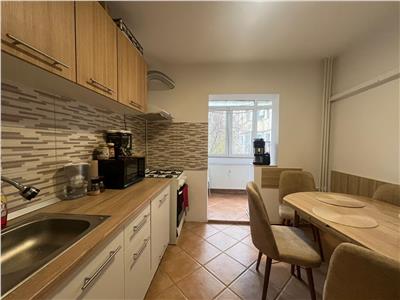 2 camere metrou  Aparatorii Patriei - bloc 1984- mobilat, utilat