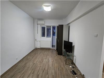 Berceni-Piata Sudului, apartament 2 camere, partial mobilat, utilat.