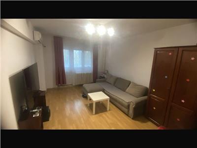 Berceni - Piata Sudului- bloc 1981